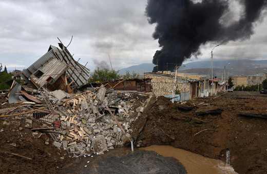 Dağlık Karabağ'da varılan 'insani ateşkes' yürürlüğe girdi
