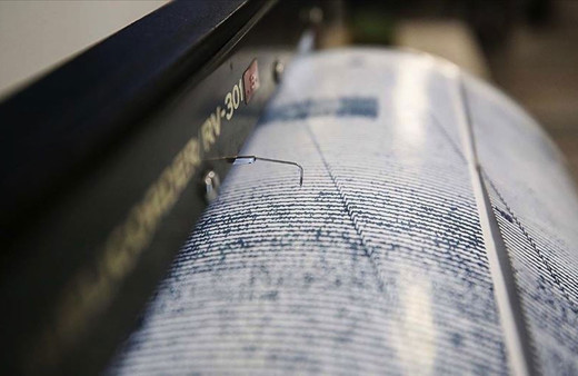 İran'da 5,2 büyüklüğünde deprem! Can ya da mal kaybı yok