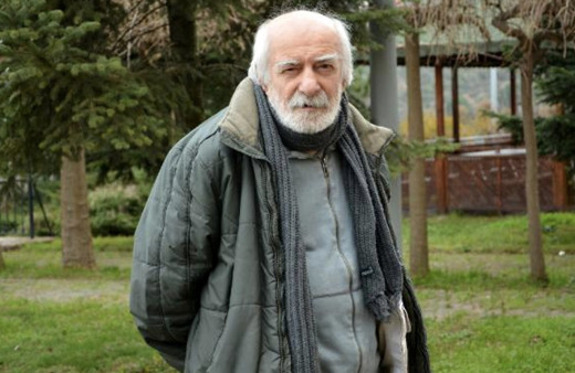 Hikmet Karagöz evli mi eşi ve kızı Zeynep Karagöz kimdir?