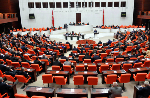 2025 Yılı Bütçe Kanun Teklifi kabul edildi: Yarın oylama yapılacak