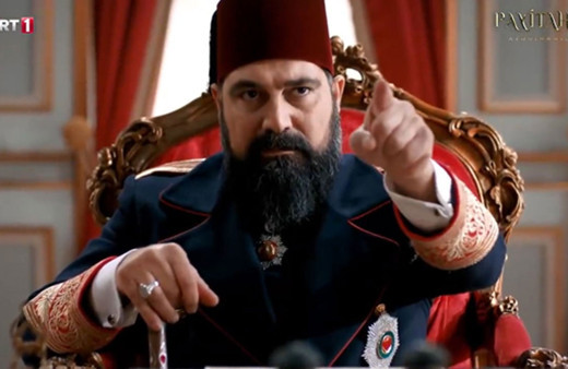 TRT Payitaht dizisinden olay 'Charlie Hebdo' göndermesi