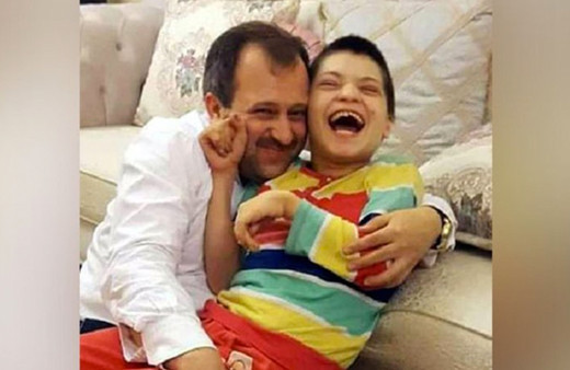 AK Parti Kastamonu eski İl Başkanı Uluay'ın engelli kızı koronavirüsten öldü