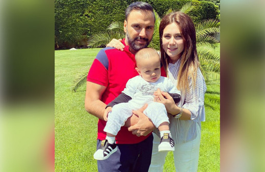 Buse Varol'dan Şevval Şahin'e gönderme! 1,5 yaşındaki oğluna İstiklal Marşı okuttu