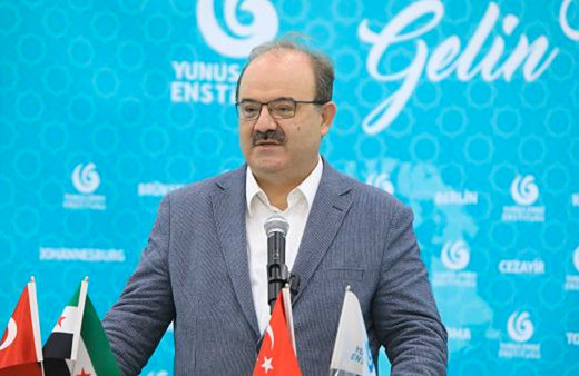 Kültür ve Turizm Bakan Yardımcısı Çam'dan Charlie Hebdo'ya: P.çsiniz o. çocuğusunuz