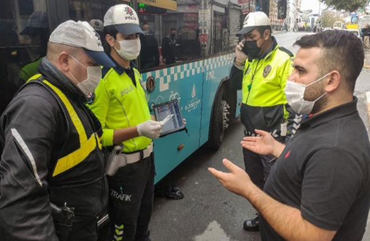 Karantinada olması gerekiyordu! Korona temaslı şoför Beyoğlu'nda yolcu taşırken yakalandı