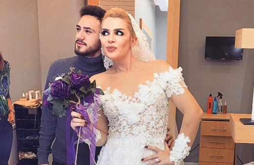 Selin Ciğerci ve Gökhan Çıra çifti evlilik yıl dönümlerini kutladı!