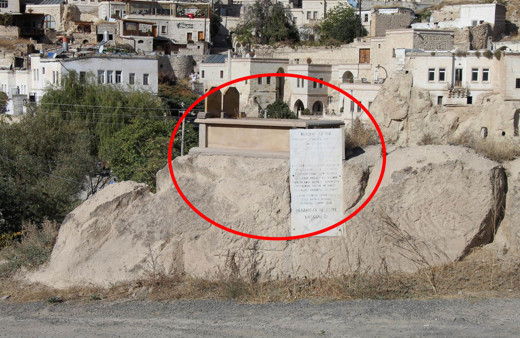 Nevşehir'de bu mezarı gören bir daha bakıyor! Yapımı yıllar sürdü