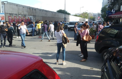 İzmir'deki depremzedelere yardım miktarı 10 milyon 836 bin 200 liraya ulaştı