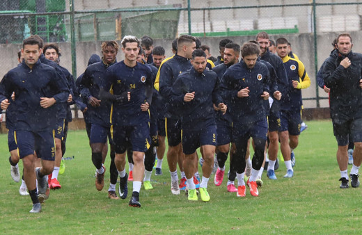 Menemenspor'a Ankaraspor maçı öncesi şok: 13 pozitif vaka