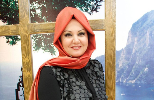 İkbal Gürpınar koronavirüs nedeniyle yoğun bakıma kaldırıldı