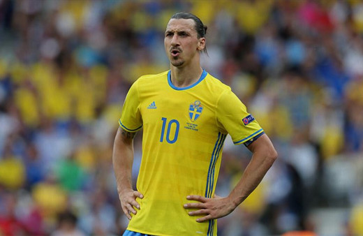 Zlatan Ibrahimovic'ten milli takıma dönüş sinyali