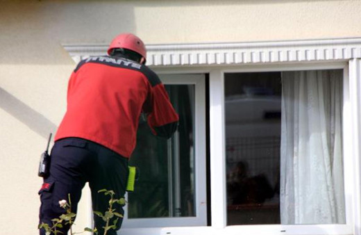 Feci olay! Bolu'da bir kişi doğalgaz borusuna kendisini asarak intihar etti