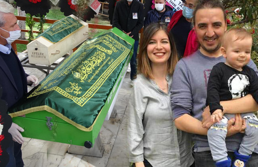 İzmir depreminde ölen 3 kişilik Küçükyumuk ailesi son vedada ayrıldı