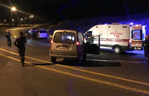 Kayseri'de kanlı olay: Yol ortasındaki otomobilde başından vurulmuş 1 kişi bulundu