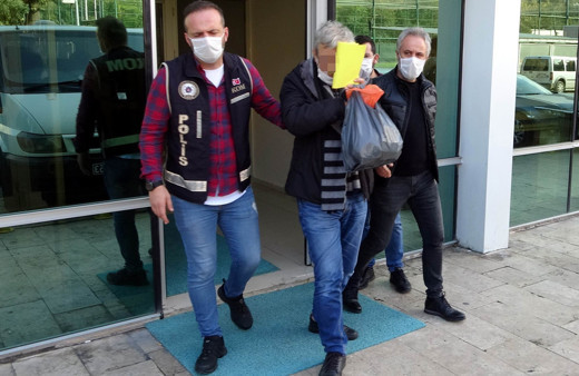 Samsun'da iş adamının evinden çıkanlar şok etti! Yüzünü gizleme çalıştı