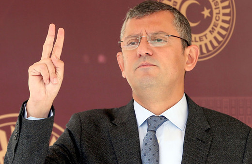CHP Grup Başkanvekili Özgür Özel'den 'parayla parti kuranlar' açıklaması