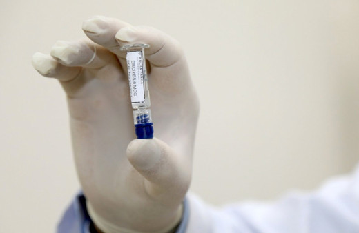 Son dakika Erciyes Üniversitesi'nde geliştirilen korona aşısının insan denemeleri başladı