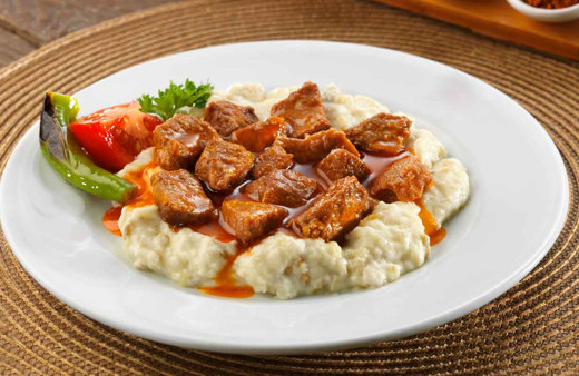 Hünkar beğendi nasıl yapılır sofralarınız şenlenecek!