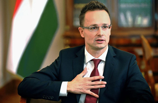 Macaristan Dışişleri Bakanı'ndan AB'ye uyarı: Harekete geçmezseniz kaybedebilirsiniz!