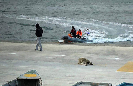 Saros Körfezi'nde balıkçı teknesi battı