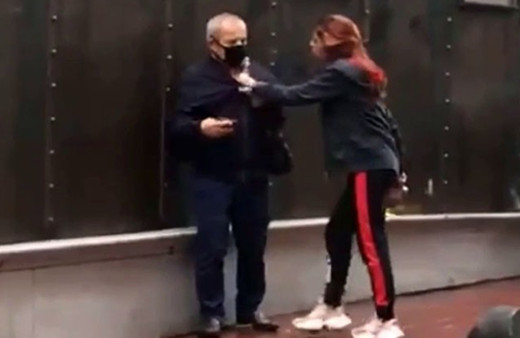 İstanbul'da kadın bir anda yakasına yapıştı! Babası yaşında adama feci şekilde saldırdı