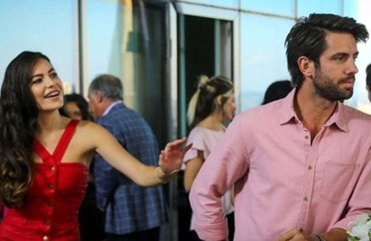 Yasak Elma oyuncusu Hazal Erişkin'in yüzünü köpek parçaladı! Erişkin'e 30 dikiş atıldı