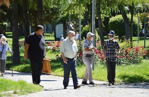 22 şehirde 65 yaş üstüne sokağa çıkma yasağı geldi! İstanbul ve Ankara da var