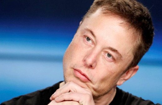 Elon Musk’tan kafa karıştıran Covid-19 açıklaması: Dört test yaptırdım ikisi pozitif ikisi negatif çıktı