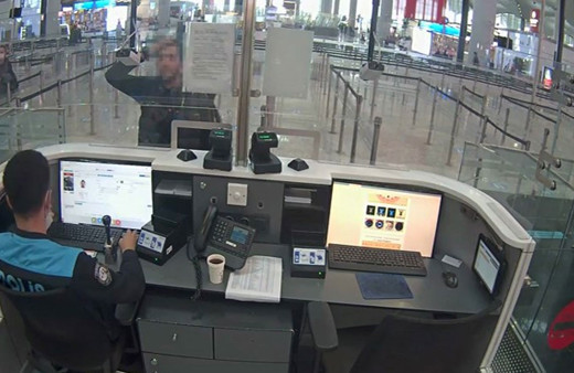 İstanbul Havalimanı'nda şok! PKK'lı terörist böyle yakalandı