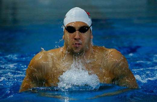 Emre Sakçı, Uluslararası Yüzme Ligi'nde bir yarış daha kazandı