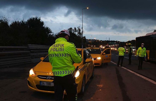 Son dakika 991 toplu ulaşım aracı/taksi seferden, 107 iş yeri faaliyetten men edildi!