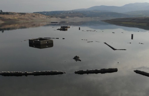 Kahramanmaraş'ta barajda sular çekildi! Ortaya çıkanlar görenleri şaşırttı