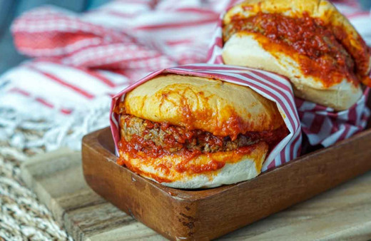 Islak hamburger nasıl yapılır damak çatlatan lezzet!