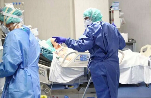 İki üniversitede sağlıkçıları zora sokacak talimat! Testin pozitif olsa bile...