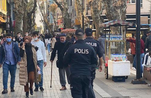 Listedeki şehir sayısı 34 oldu! Vaka sayısı patladı sokağa çıkma yasağı geri geldi