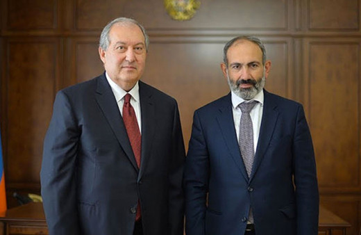 Ermenistan Cumhurbaşkanı Sarkisyan'dan Paşinyan'a erken seçim çağrısı