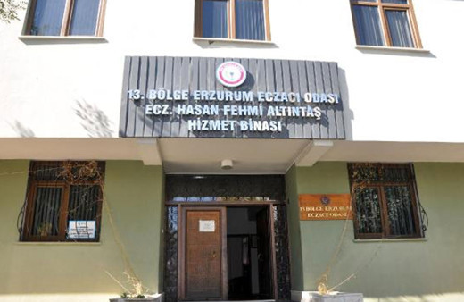 Erzurum'da yaşandı! Eczacılara 'kalpazan' diyen iş insanı 7 bin 500 TL tazminat ödeyecek