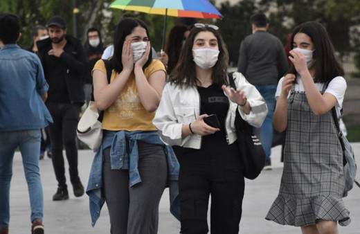 20 yaş sokağa çıkma saatleri ve günleri ne zaman başlıyor?