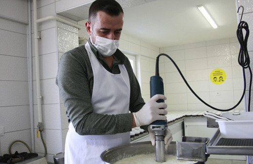 Bursa'da köfteci yapıyor yanında çalışan usta bile tarifi bilmiyor!