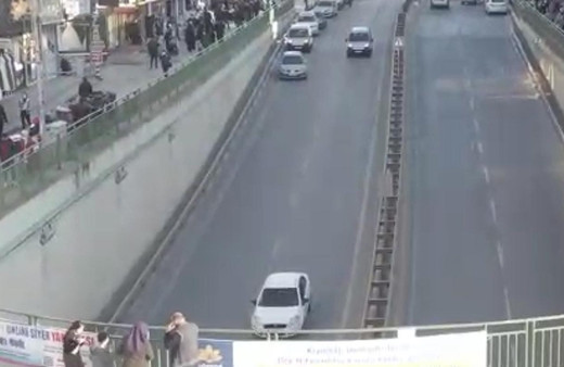 Sultanbeyli’deki meydanlarda dronlu sigara yasağı denetimi