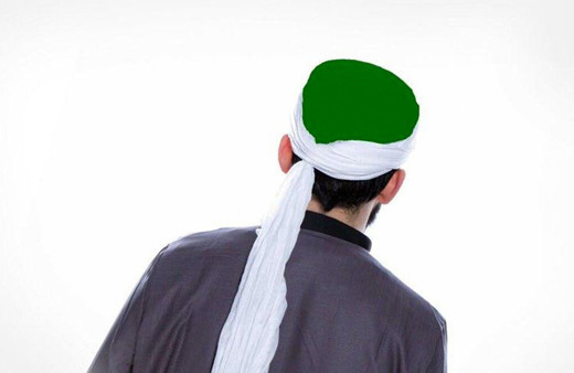 Aydın İmam Hatip Lisesi'nde sarıklı-şalvarlı derse giren 3 öğrenci ortalığı karıştırdı