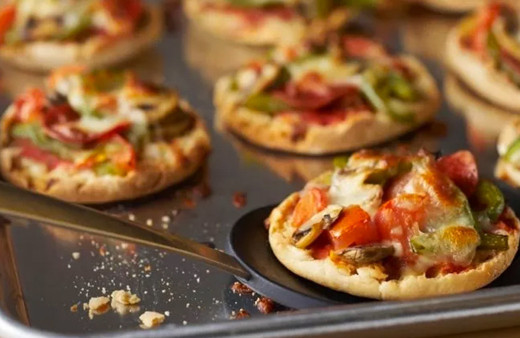 Mini pizza nasıl yapılır benzersiz lezzet!