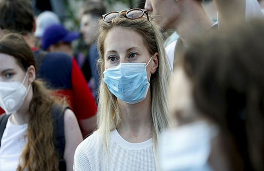 Koronavirüs karantinasında cep telefonunu evde bırakıp dışarı çıkan var