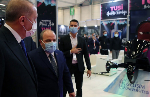 Cumhurbaşkanı Erdoğan uçan araba TUSİ’yi inceledi