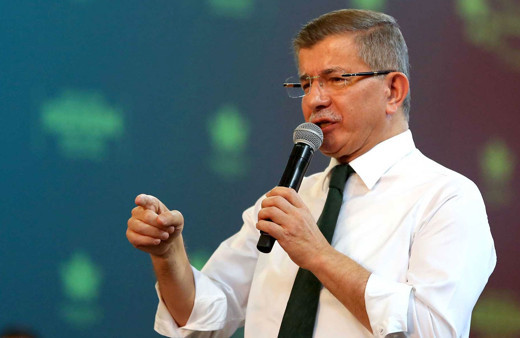 Ahmet Davutoğlu'ndan Bülent Arınç'a 'Demirtaş' desteği cesaretle dile getiren siyasetçilerden