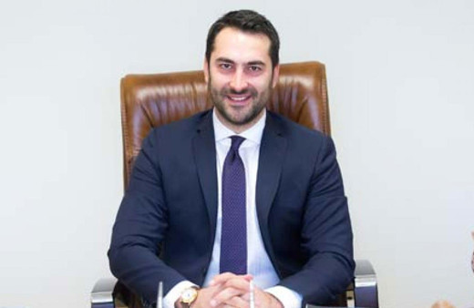 İstifa eden Bülent Arınç'a darbe! Vekil oğlu Ahmet Mücahit Arınç'ın twiti olay