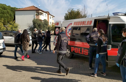 Aydın'da fuhuş rezaletini adım adım takip ettiler! Basıldılar