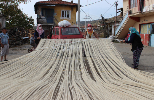 Manisa'da üretilip ABD'ye ihraç ediliyor! Siparişlere yetişemiyorlar