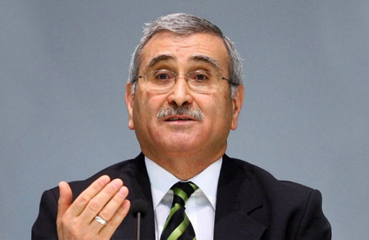 Kur düştü Durmuş Yılmaz sözünü çevirdi: Kimseye al-sat demedim