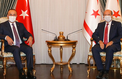 Mevlüt Çavuşoğlu, KKTC Cumhurbaşkanı Ersin Tatar'la görüştü